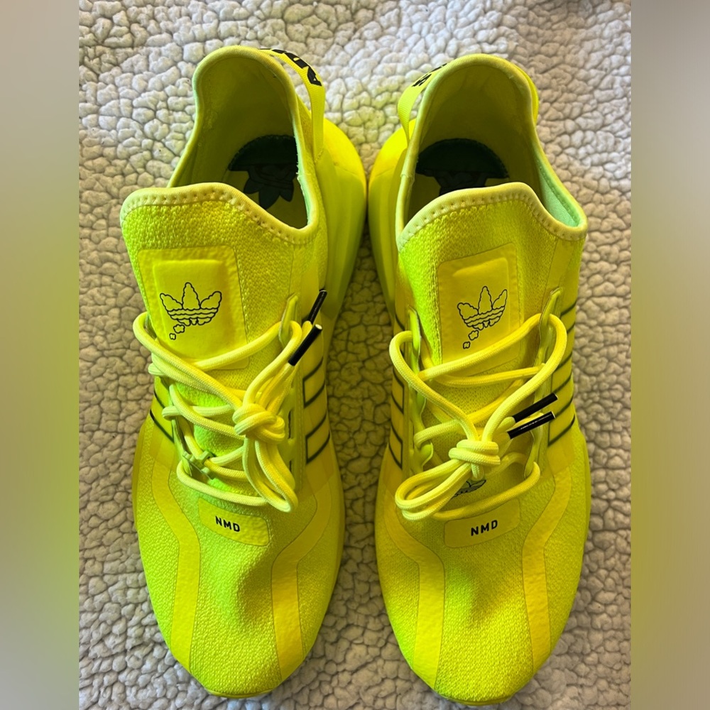 Adidas 2021 NMD R1 V2 J Solar Yellow - Picture 6 of 6
